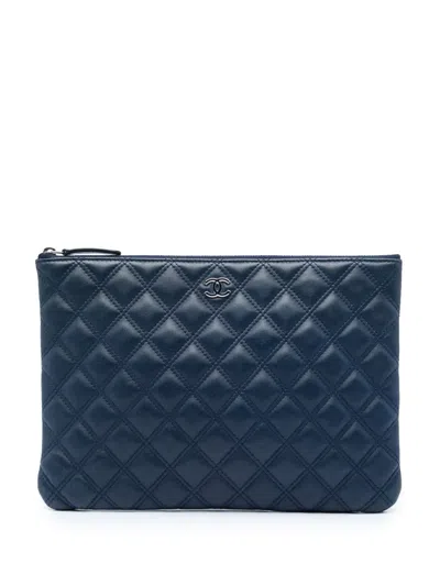 Pre-owned Chanel 2014-2015 Medium Quilted Lambskin Double Stitch O Case Clutch Bag In Blue