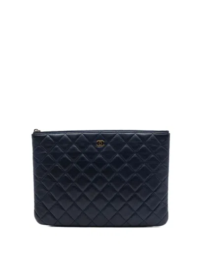Pre-owned Chanel 2014-2015 Medium Quilted Lambskin O Case Clutch Bag In Blue
