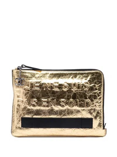 Pre-owned Chanel 2014-2015 Metallic Lambskin Je Ne Suis Pas En Solde Clutch Bag In Gold