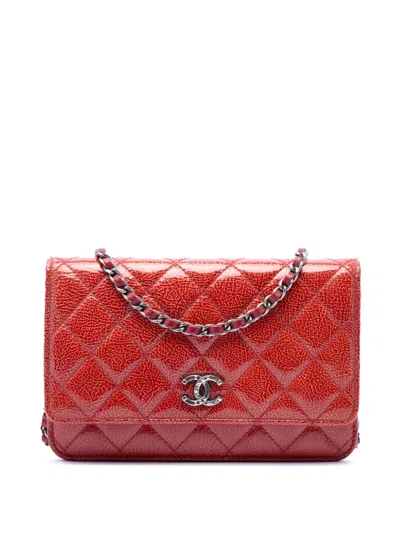 Pre-owned Chanel 2014-2015 Paris Dallas Cc Quilted Patent Goatskin Wallet On Chain Crossbody Bag In Red