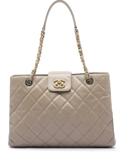 Pre-owned Chanel 2014-2015 Quilted Glazed Calfskin Daily Walk Tote Bag In Neutrals