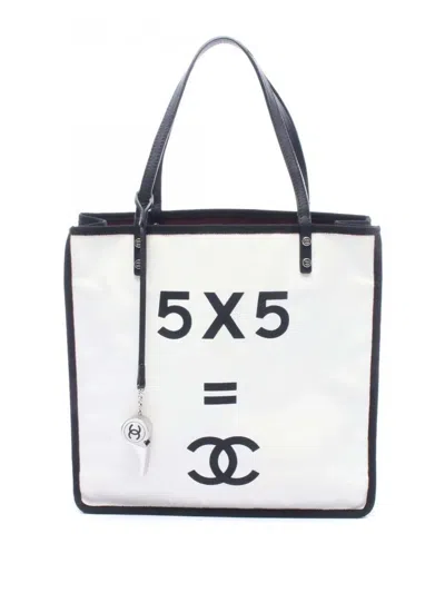 Pre-owned Chanel 2014-2015 Small Canvas Lets Demonstrate Tote Bag In White