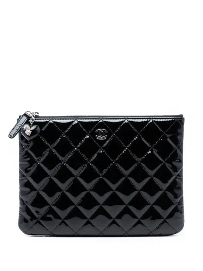 Pre-owned Chanel 2014-2015 Small Quilted Patent O Case Clutch Bag In Black