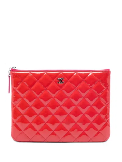 Pre-owned Chanel 2014-2015 Small Quilted Patent O Case Clutch Bag In Red