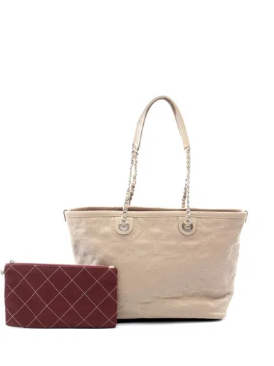 Pre-owned Chanel 2014-2015 Wild Stitch Caviar-leather Tote Bag In Neutral