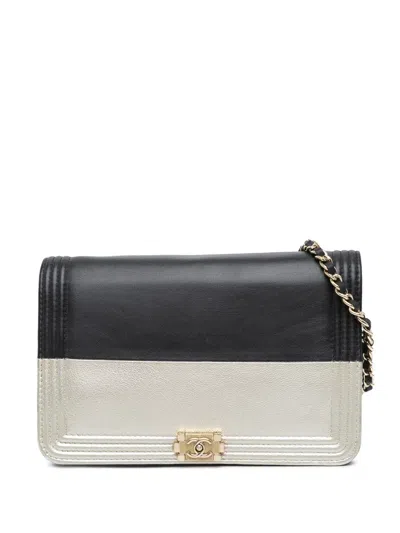 Pre-owned Chanel 2015-2016 Bicolor Calfskin Boy Wallet On Chain Crossbody Bag In Silver