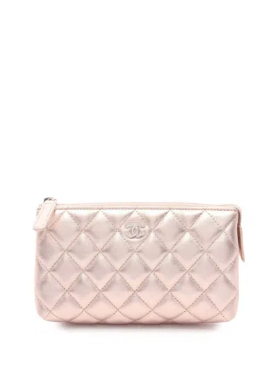Pre-owned Chanel 2015-2016 Cc Metallic Lambskin Pouch In Pink