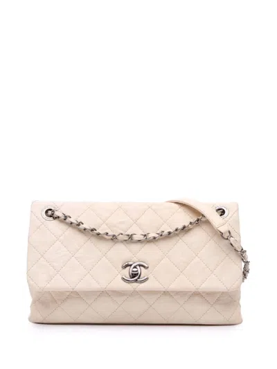Pre-owned Chanel 2015-2016 Cc Quilted Aged Calfskin Flap Crossbody Bag