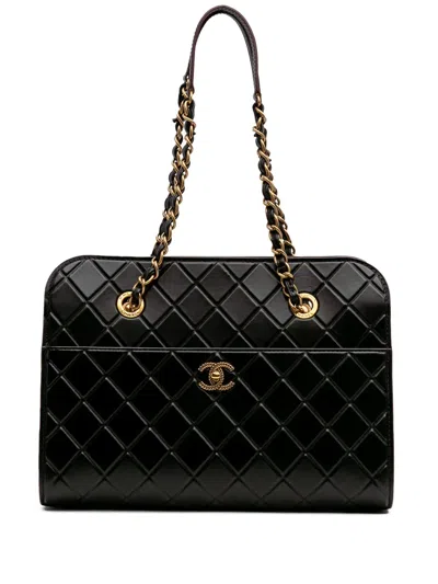 Pre-owned Chanel 2015-2016 Cc Quilted Calfskin Front Pocket Shopping Tote Bag In Black