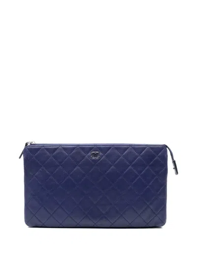 Pre-owned Chanel 2015-2016 Cc Quilted Lambskin Double Zip Pouch Clutch Bag In Blue