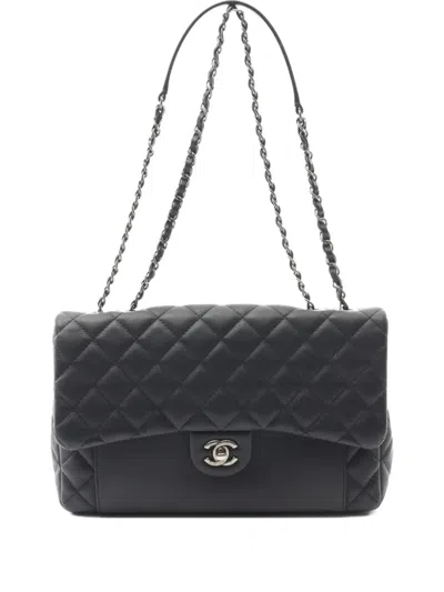 Pre-owned Chanel 2015-2016 Matelassé Shoulder Bag In Black