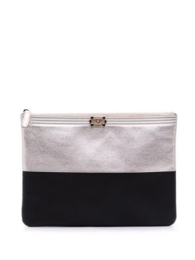 Pre-owned Chanel 2015-2016 Medium Bicolor Goatskin Boy O Case Clutch Bag In Black