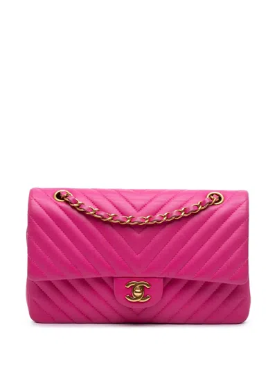 Pre-owned Chanel 2015-2016 Medium Classic Chevron Lambskin Double Flap Shoulder Bag In Pink