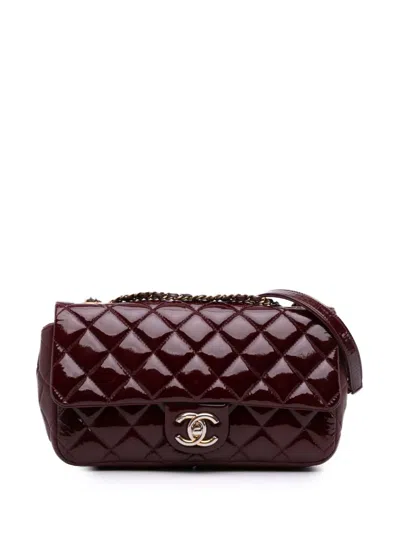 Pre-owned Chanel 2015-2016 Paris-salzburg Medium Patent Goatskin Cc Eyelet Flap Crossbody Bag In Red