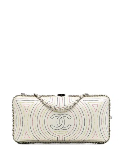 Pre-owned Chanel 2015-2016 Quilted Calfskin Korean Garden Clutch On Chain Crossbody Bag In White