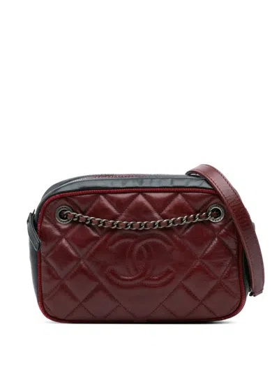Pre-owned Chanel 2015-2016 Small Bicolor Quilted Calfskin Ballerine Camera Bag Crossbody Bag