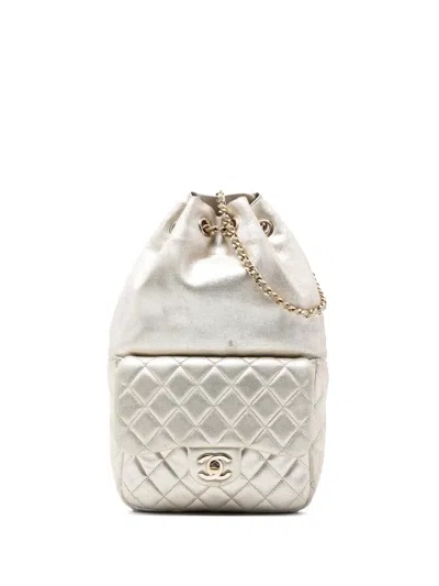 Pre-owned Chanel 2015-2016 Small Metallic Lambskin In Seoul Backpack In Gold