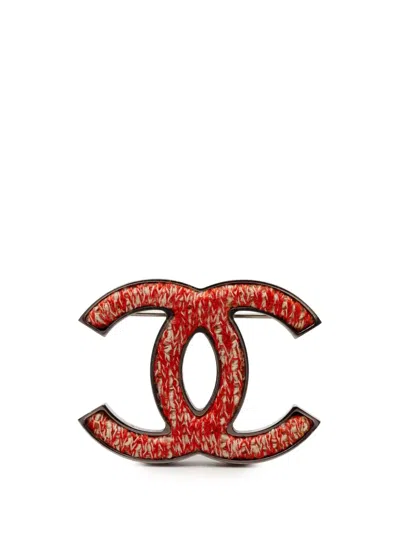 Pre-owned Chanel 2015 Cc Silver Plated And Tweed Brooch Costume Brooch