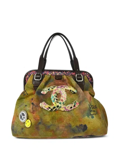 Pre-owned Chanel 2015 Graffiti On The Pavement Tote Bag In Green