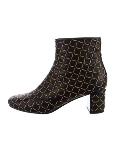 Pre-owned Chanel 2015 Interlocking Cc Logo Boots In Black