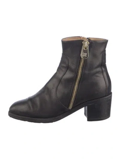 Pre-owned Chanel 2015 Interlocking Cc Logo Boots In Black