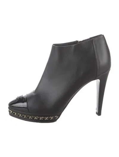 Pre-owned Chanel 2015 Interlocking Cc Logo Boots In Black