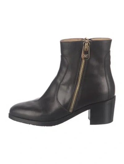 Pre-owned Chanel 2015 Interlocking Cc Logo Boots In Black