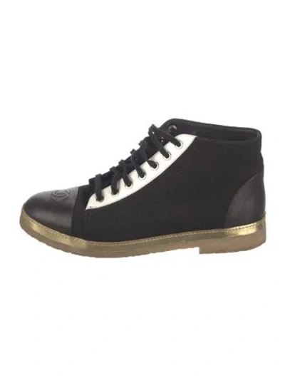 Pre-owned Chanel 2015 Interlocking Cc Logo Boots In Black/metallic