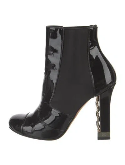 Pre-owned Chanel 2015 Interlocking Cc Logo Chelsea Boots In Black