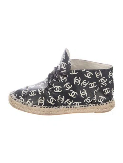 Pre-owned Chanel 2015 Interlocking Cc Logo Espadrille Sneakers In Black