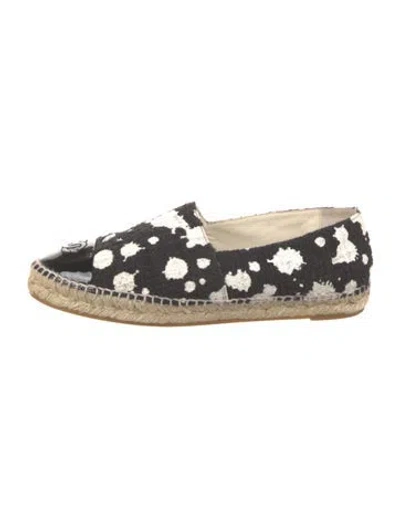 Pre-owned Chanel 2015 Interlocking Cc Logo Espadrilles In Black/white