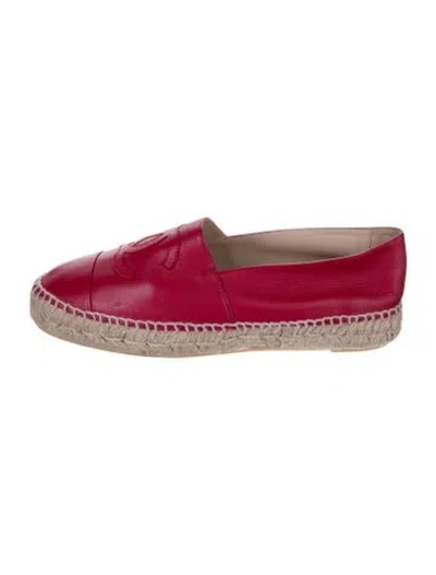 Pre-owned Chanel 2015 Interlocking Cc Logo Espadrilles In Red