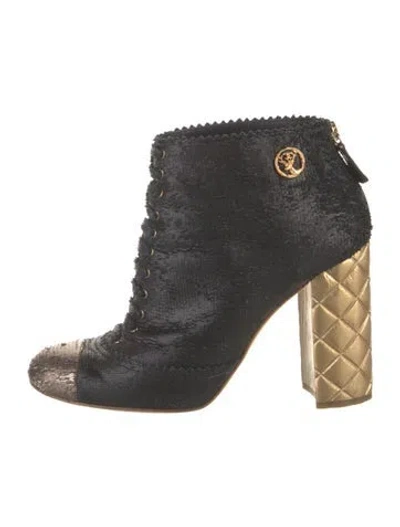Pre-owned Chanel 2015 Interlocking Cc Logo Lace-up Boots In Black