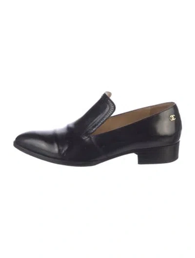 Pre-owned Chanel 2015 Interlocking Cc Logo Loafers In Black