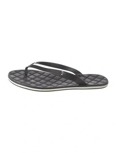 Pre-owned Chanel 2015 Interlocking Cc Logo Slides In Black