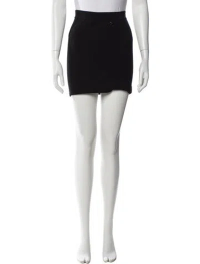 Pre-owned Chanel 2015 Mini Skirt In Black