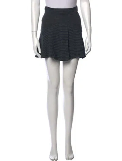 Pre-owned Chanel 2015 Mini Skirt In Green