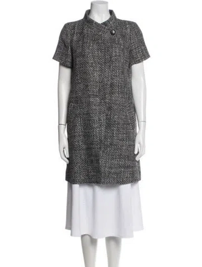 Pre-owned Chanel 2015 Nylon Coat In Grey