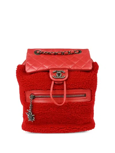 Pre-owned Chanel 2015 Shearling Backpack In 红色