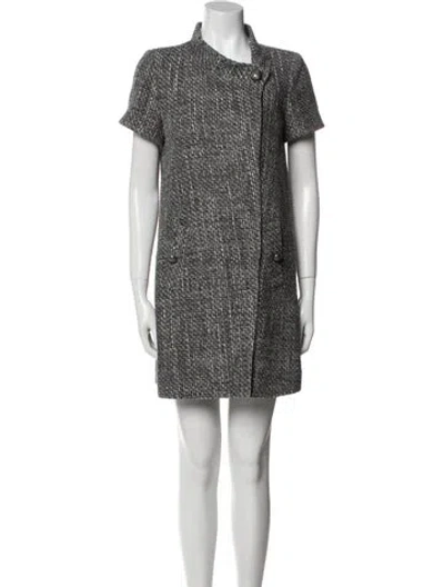 Pre-owned Chanel 2015 Tweed Pattern Coat In Gray