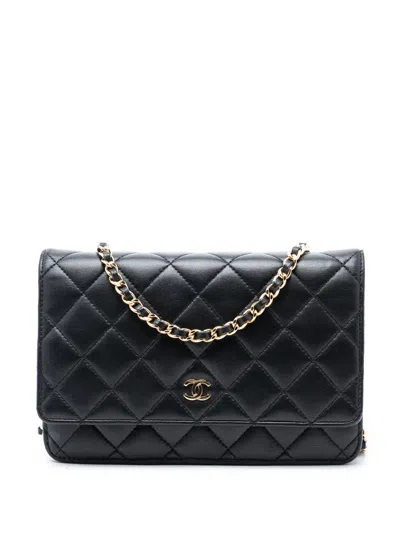 Pre-owned Chanel 2015-2016 Cc Quilted Lambskin Wallet On Chain Crossbody Bag In Black