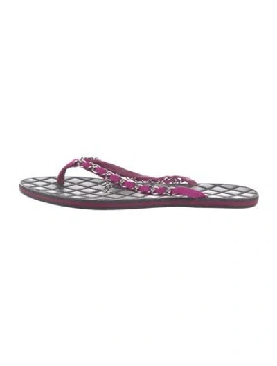 Pre-owned Chanel 2015-2016 Interlocking Cc Logo Flip Flops In Purple