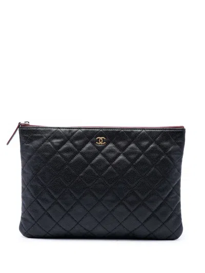 Pre-owned Chanel 2015-2016 Medium Quilted Caviar O Case Clutch Bag In Black