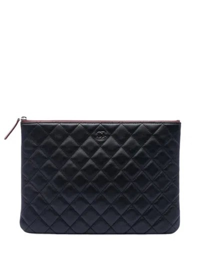 Pre-owned Chanel 2015-2016 Medium Quilted Lambskin O Case Clutch Bag In Black