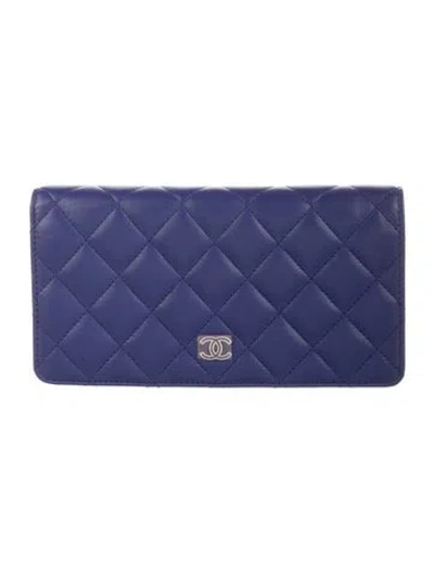 Pre-owned Chanel 2015-2016 Yen Bifold Wallet In Blue
