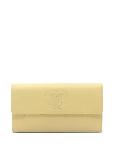 Pre-owned Chanel 2016-2017 Bi-fold Coco Mark Long Wallet In Yellow