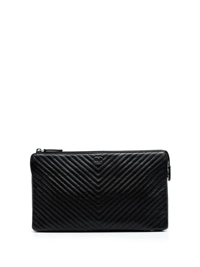 Pre-owned Chanel 2016-2017 Cc Chevron Caviar Zip Clutch Bag In Black