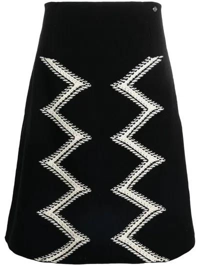 Pre-owned Chanel 2016-2017 Intarsia Knit A-line Skirt In Black