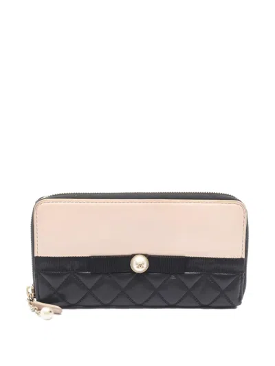 Pre-owned Chanel 2016-2017 Matelasse Wallet In Black