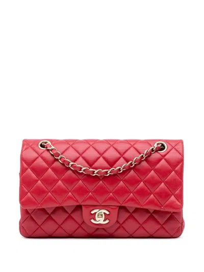 Pre-owned Chanel 2016-2017 Medium Classic Lambskin Double Flap Shoulder Bag In Red